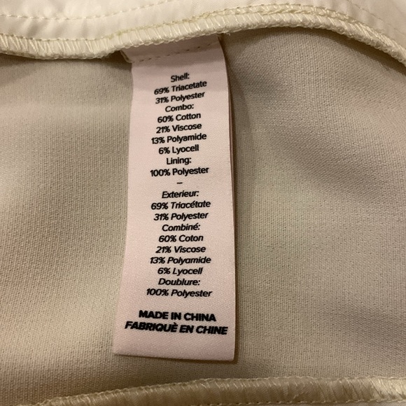 NWOT cinq a sept CROCHET LACE CORINNA SHORT Size 10 - Picture 15 of 16